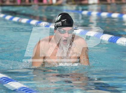 Thumbnail 1 in Tarpon Invitational photogallery.