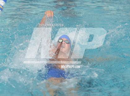 Thumbnail 3 in Tarpon Invitational photogallery.