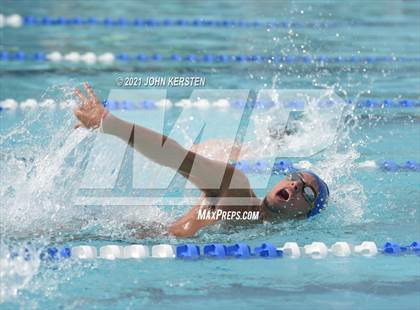 Thumbnail 2 in Tarpon Invitational photogallery.