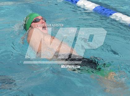 Thumbnail 3 in Tarpon Invitational photogallery.