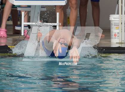 Thumbnail 2 in Tarpon Invitational photogallery.