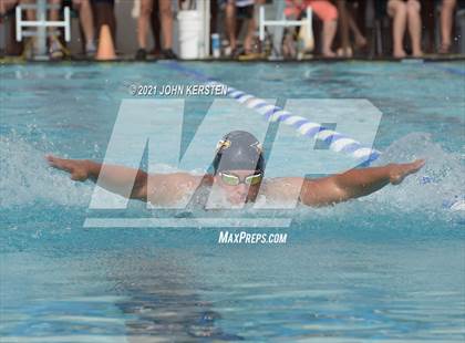 Thumbnail 3 in Tarpon Invitational photogallery.