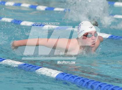 Thumbnail 1 in Tarpon Invitational photogallery.