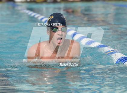 Thumbnail 1 in Tarpon Invitational photogallery.