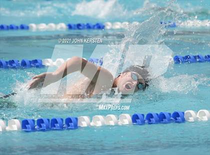 Thumbnail 1 in Tarpon Invitational photogallery.