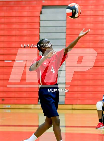 Thumbnail 2 in Lake Taylor @ Churchland photogallery.