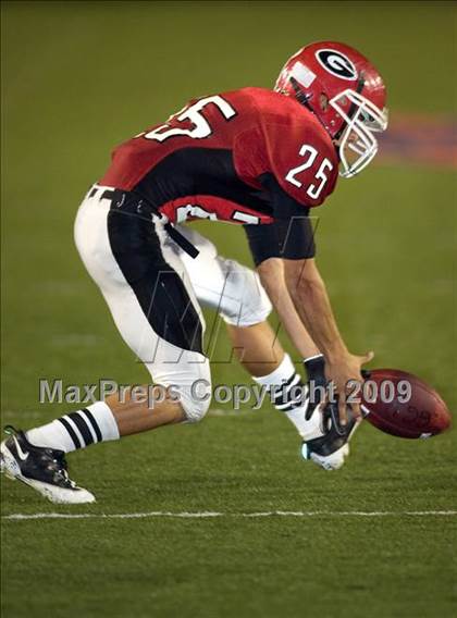Thumbnail 2 in Garden Grove vs. La Mirada (CIF SS Southern Division Final) photogallery.