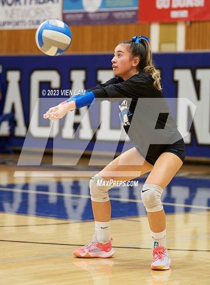 Thumbnail 1 in Acalanes @ Miramonte photogallery.