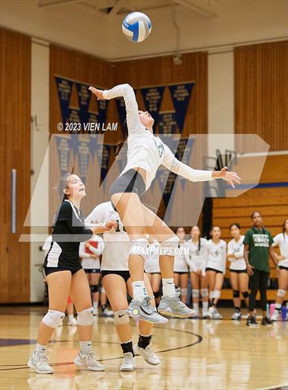 Thumbnail 3 in Acalanes @ Miramonte photogallery.