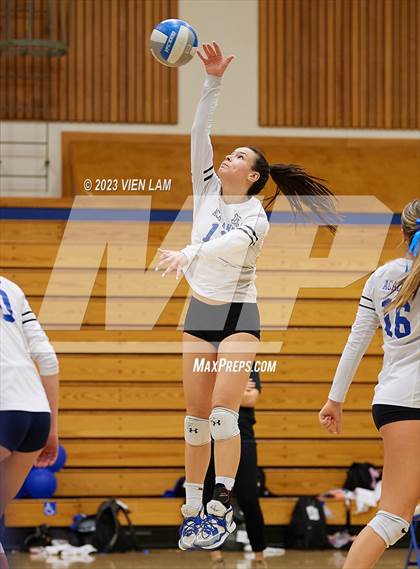 Thumbnail 1 in Acalanes @ Miramonte photogallery.