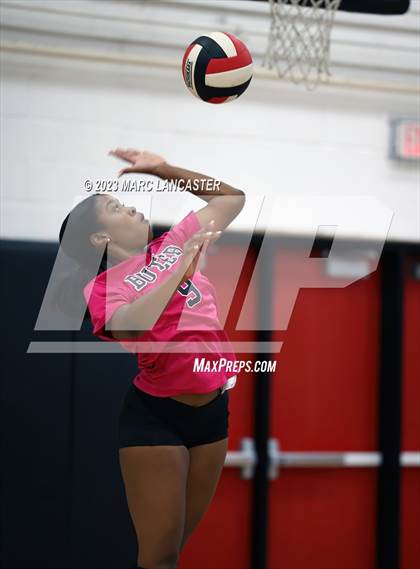 Thumbnail 1 in Butler @ South Mecklenburg photogallery.