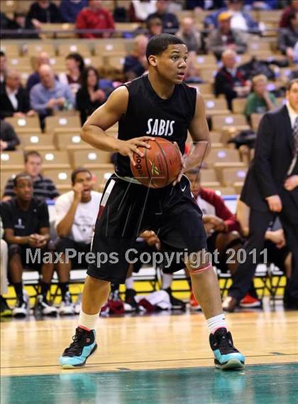 Thumbnail 1 in Sabis vs Northbridge (MIAA Division 2 Semifinal) photogallery.