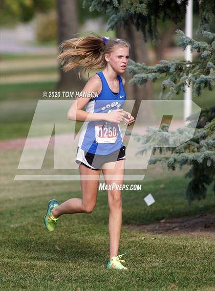 Thumbnail 2 in LHS Sweetheart Varsity photogallery.