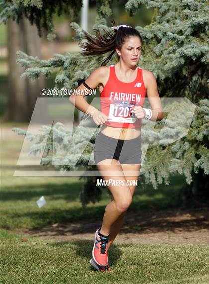 Thumbnail 2 in LHS Sweetheart Varsity photogallery.