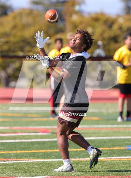 Thumbnail 3 in Menlo-Atherton @ Hillsdale (7v7 scrimmage) photogallery.