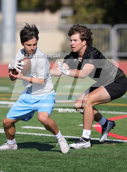 Thumbnail 3 in Menlo-Atherton @ Hillsdale (7v7 scrimmage) photogallery.