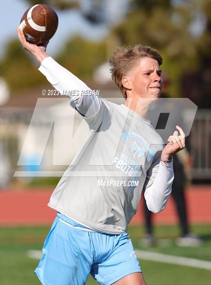 Thumbnail 2 in Menlo-Atherton @ Hillsdale (7v7 scrimmage) photogallery.