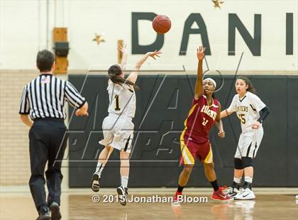 Thumbnail 2 in Windsor Locks @ East Windsor photogallery.