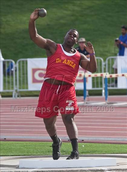 Thumbnail 1 in CIF State Championships (Boys Shot Put) photogallery.