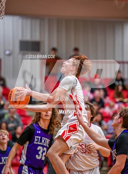 Thumbnail 1 in Elkins @ Flippin photogallery.