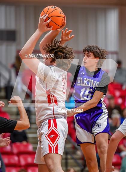 Thumbnail 2 in Elkins @ Flippin photogallery.