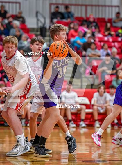 Thumbnail 2 in Elkins @ Flippin photogallery.