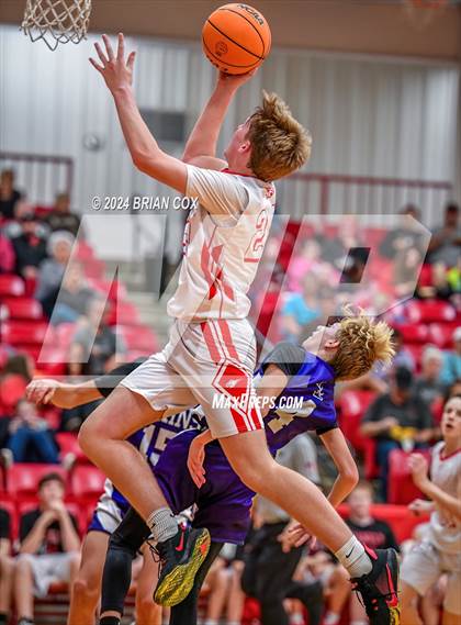 Thumbnail 3 in Elkins @ Flippin photogallery.