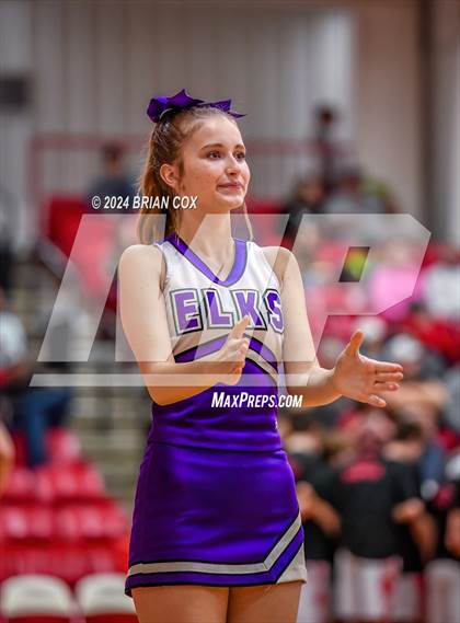 Thumbnail 3 in Elkins @ Flippin photogallery.