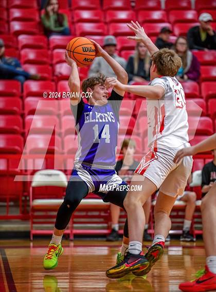 Thumbnail 1 in Elkins @ Flippin photogallery.