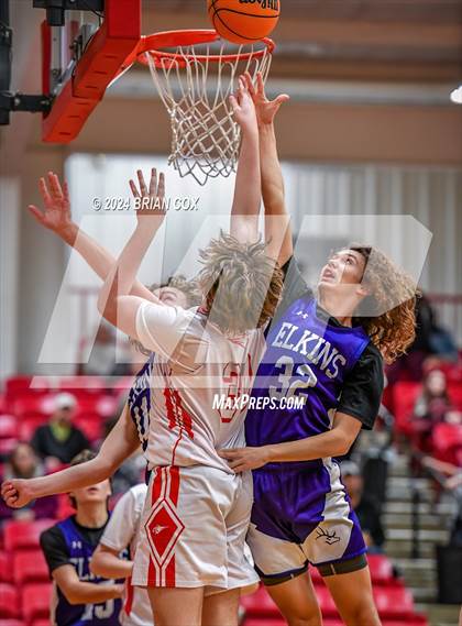 Thumbnail 2 in Elkins @ Flippin photogallery.