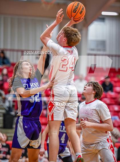 Thumbnail 3 in Elkins @ Flippin photogallery.