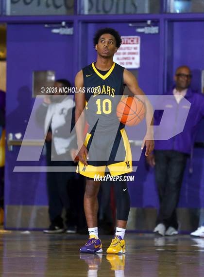 Thumbnail 1 in Warren vs. Lynwood photogallery.