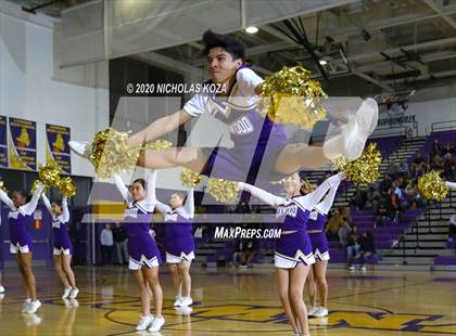 Thumbnail 2 in Warren vs. Lynwood photogallery.