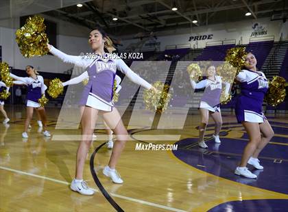 Thumbnail 3 in Warren vs. Lynwood photogallery.