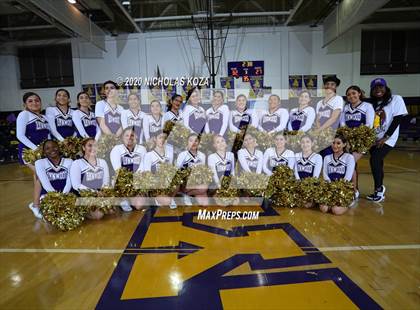 Thumbnail 2 in Warren vs. Lynwood photogallery.