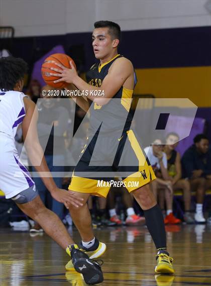 Thumbnail 3 in Warren vs. Lynwood photogallery.