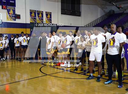 Thumbnail 1 in Warren vs. Lynwood photogallery.