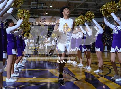 Thumbnail 1 in Warren vs. Lynwood photogallery.