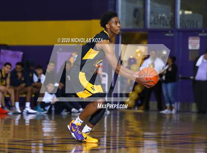 Thumbnail 3 in Warren vs. Lynwood photogallery.