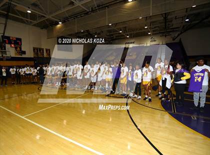 Thumbnail 1 in Warren vs. Lynwood photogallery.