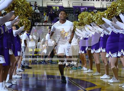 Thumbnail 2 in Warren vs. Lynwood photogallery.
