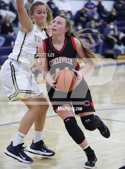 Thumbnail 2 in Circleville @ Teays Valley photogallery.