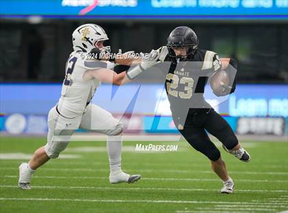 Thumbnail 2 in Seton Catholic vs Royal (WIAA 1A Final) photogallery.
