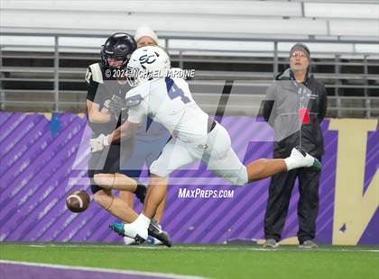 Thumbnail 3 in Seton Catholic vs Royal (WIAA 1A Final) photogallery.