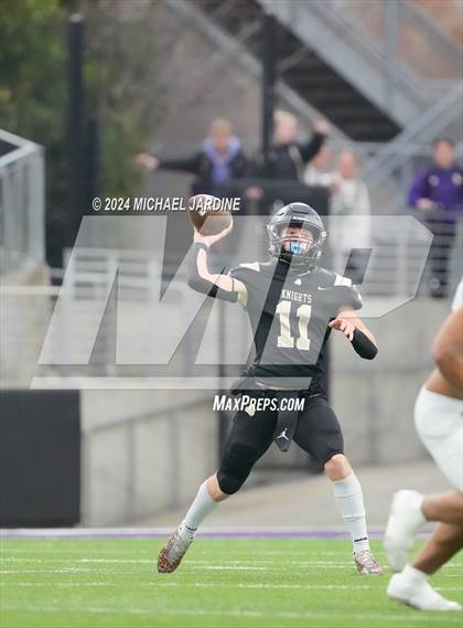 Thumbnail 2 in Seton Catholic vs Royal (WIAA 1A Final) photogallery.