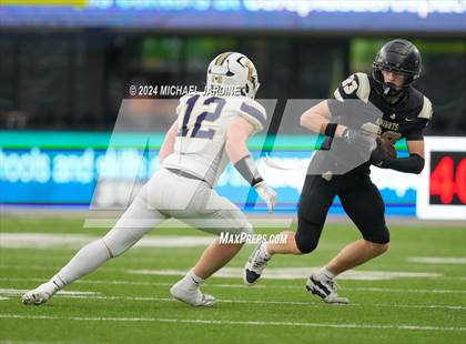 Thumbnail 3 in Seton Catholic vs Royal (WIAA 1A Final) photogallery.