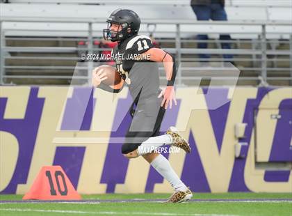 Thumbnail 1 in Seton Catholic vs Royal (WIAA 1A Final) photogallery.