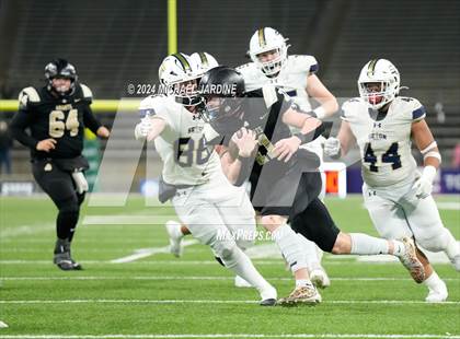Thumbnail 2 in Seton Catholic vs Royal (WIAA 1A Final) photogallery.