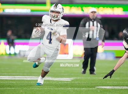 Thumbnail 1 in Seton Catholic vs Royal (WIAA 1A Final) photogallery.