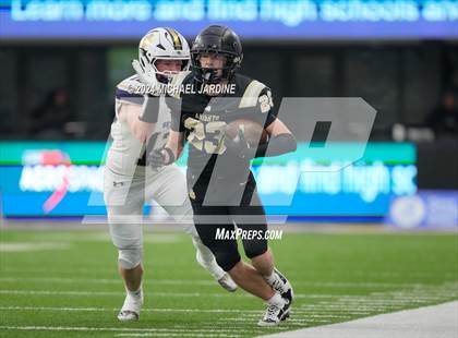 Thumbnail 3 in Seton Catholic vs Royal (WIAA 1A Final) photogallery.